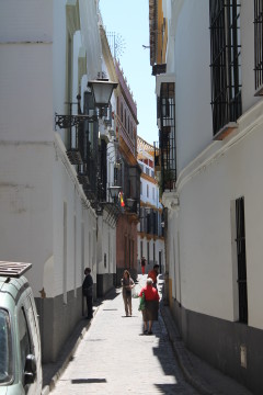 narrow Seville street